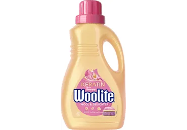 Pesugeel WOOLITE  Delicate 0,9L 15pk