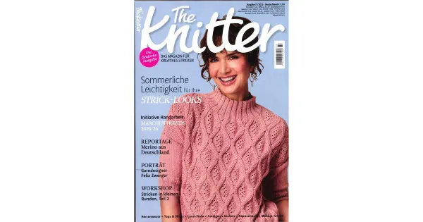 AJAKIRI THE KNITTER