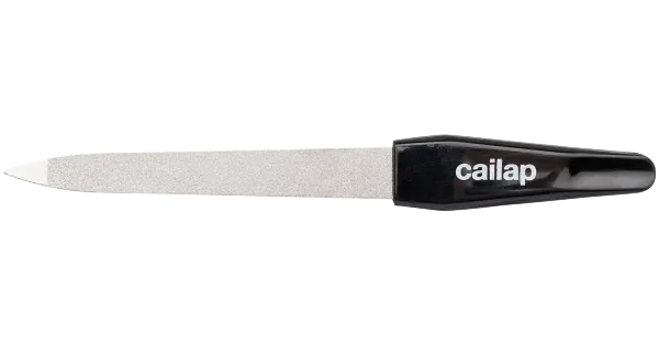 Cailap küüneviil safiir