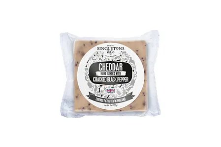 SINGLETONS, Juust Cracked Black Pepper Cheddar, , 200 g