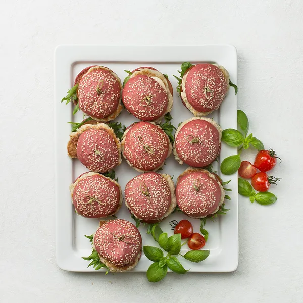 Miniburgerid kanaga, SELVERI KÖÖK, 820 g, ettetellimisel