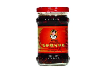 Traškios paprikos aliejuje LAOGANMA, 210 g