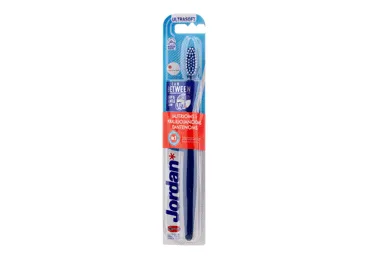 Dantų šepetėlis JORDAN Clean Between M.A., minkštas, 1 vnt.