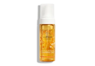 KIRKAS Radiance Boosting skaistinančios valomosios putos