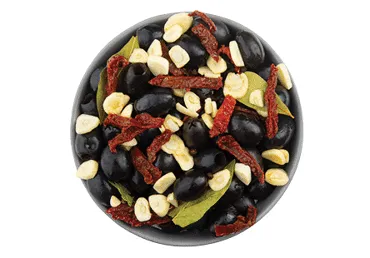 Marin.alyvuogės su saulėje dž. pomidorais ir česn.(be kaul.), 300 g