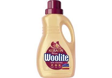 Skystasis skalbiklis WOOLITE COLOR (15 skalbimų), 900 ml