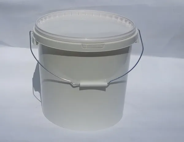 Hermetiškas kibiras, su dangčiu/metaline rankena, baltas, PP,  20 l, vnt