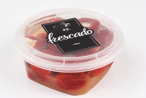 Sarkanie pipari FRESCADO, pildīti ar fetas sieru, 250 g