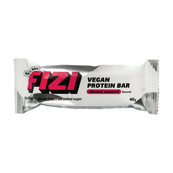 Baltymininis migdolų ir karamelės skonio batonėlis su šokolado glaistu ALMOND CARAMEL FIZI su saldikliais, 40 g