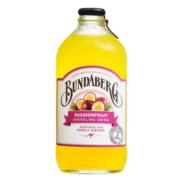 Gazuotas gaivusis pasiflorų skonio gėrimas BUNDABERG, 0,375 l