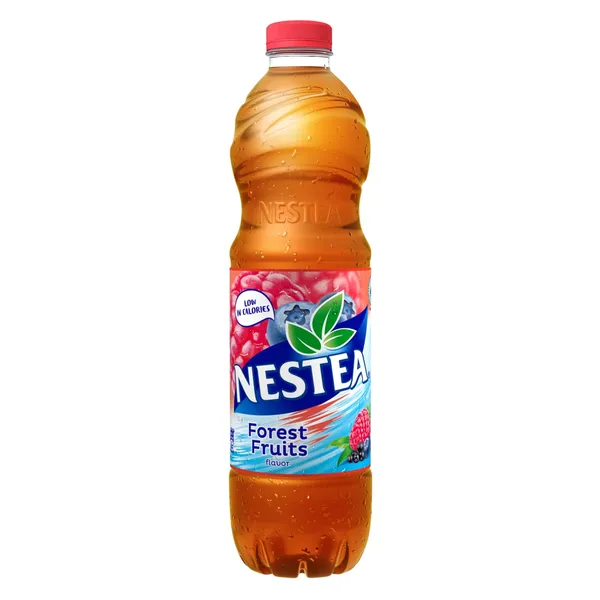 Negazuotas miško uogų skonio gaivusis gėrimas su juodosios arbatos ekstraktu NESTEA, 1,5 l