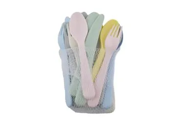 Galda piederumu komplekts ILAJA Party 18gab.