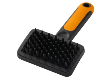 Mājdzīvnieku masāžas ķemme FISKARS