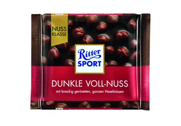 Šokolāde RITTER SPORT ar veseliem riekstiem 100g