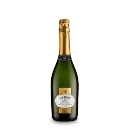 Bezalkoholisks dzirkstošā vīna atdarinājums Classico Lyres 750ml