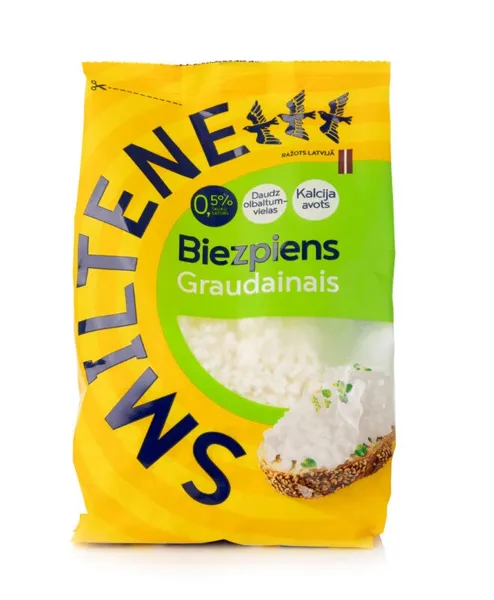 Smiltene Graudainais biezpiens 9% 400g
