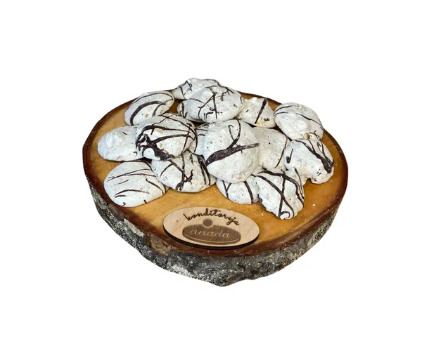 Cep. Bezē rozīn, rieksti 250g, Anada konditoreja