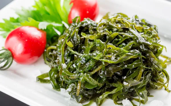 Jūras kāpostu salāti ar eļļu