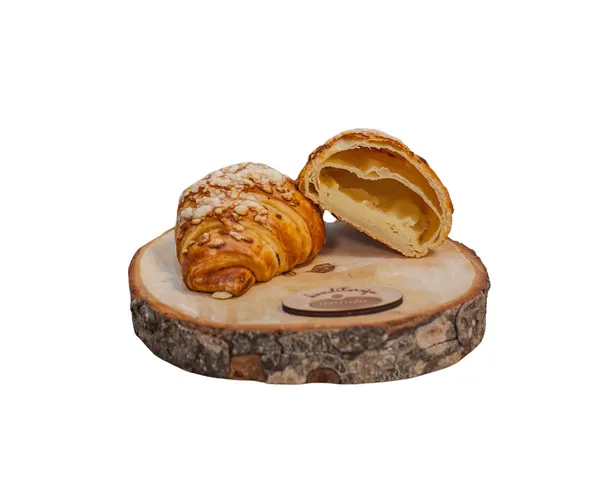 Kruasāns ar sieru 90g, Anada konditoreja