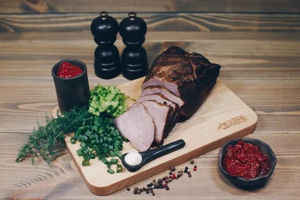 Kūpināts cūkas šķiņķis, sverams, Rubeņi