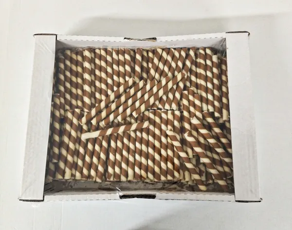 Vafeļu trubiņas ar kakao krēmu, sveramas