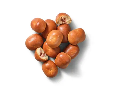 Mini pīrādziņi ar kūpinātu gaļu