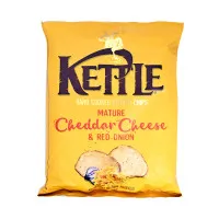 KETTLE Mature Cheddar & Red Onion kartupeļu čipsi 130g
