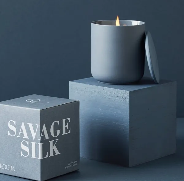 Aromātiskā svece Soft Silk, D 8,5 cm, H 10 cm, līdz 40 st.