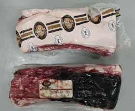 Atdzesēts ar graudiem barots Angus liellopa Striploin 1788,  Austrālija,  ~3.5kg