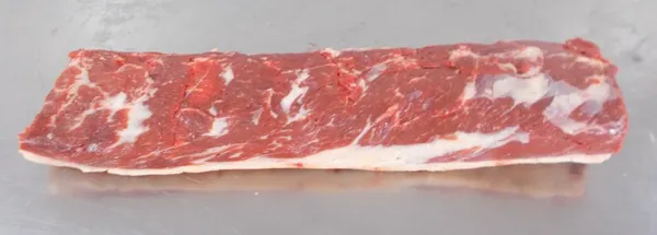 Atdzesēts ar graudiem barots Black Angus liellopa Striploin, 120+ dienas, Urugvaja,  ~4kg