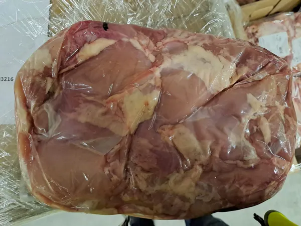 Atkauloti, atdzesētii cāļu šķiņķi bez ādas, A kategorija, ~2.5kg Halal