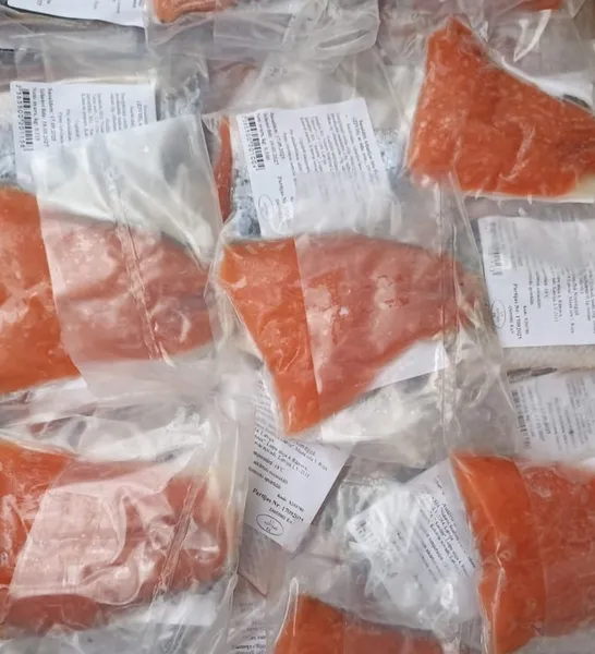 Atlantijas laša filejas astes daļa, ar ādu, 150-200g, vakuumā, saldēti