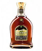 Brendijs ARARAT Nairi, 20 Y.O., 40%, 0.7l