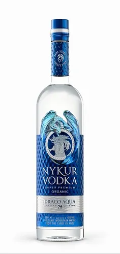 Degvīns Nykur 42% 0.7l