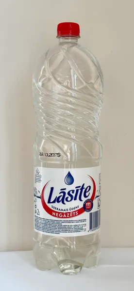 Dzeramais ūdens LĀSĪTE negāzēts, 2l (DEP)