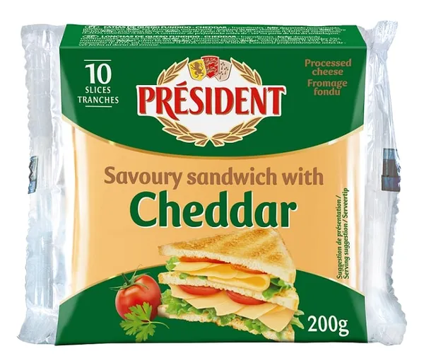 Kausētais siers Presedent Čedaras šķēlēs 200g