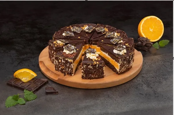 Saldēta apelsīnu-šokolādes torte CAKE DREAMS 950g (10gab x 95g)