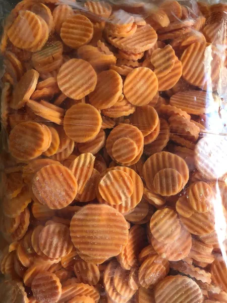 Saldēti burkāni, šķēlēs, rievoti, 2.5kg IQF