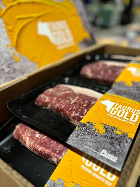 Saldēts Premium  liellopa TAURUS GOLD Striploin, marmorizēts, ar graudiem barots, 200+ dienas, Urugv