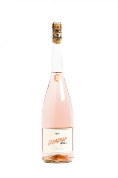 Nudist Rabarberu bezalkoholisks